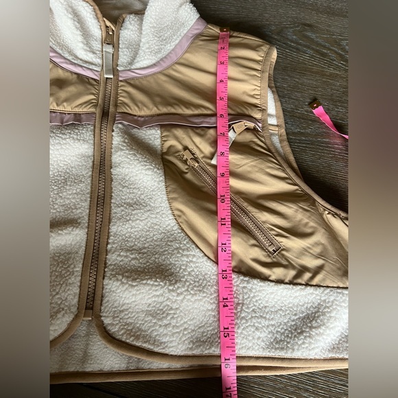 FP Movement by Free People Hit the Slopes Cropped Zip Up Vest Pink Tan Ivory L - Picture 9 of 9
